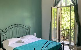 Garibaldi Rooms